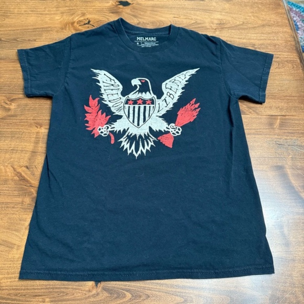 Patriotic Freedom& Liberty Mens Graphic tee, Cotton, Sz Small, Easy care.‎